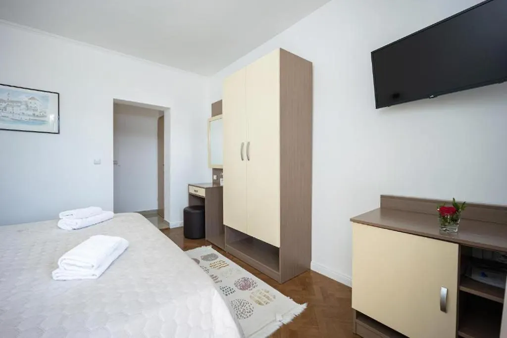 Villa Marija Trogir Guest house