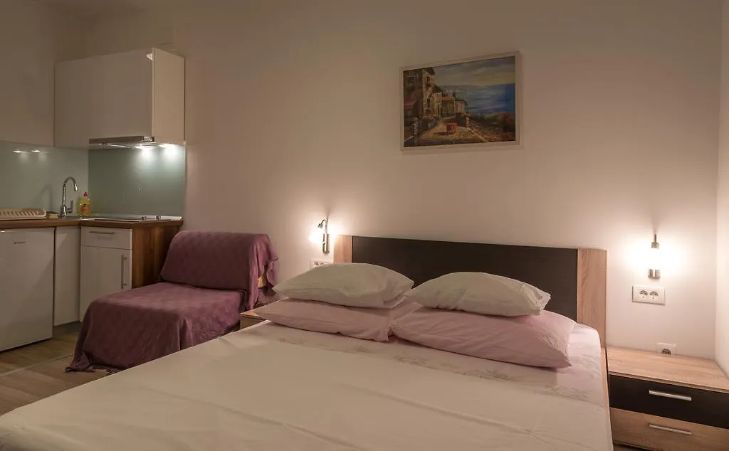 Villa Marija Trogir 3*,